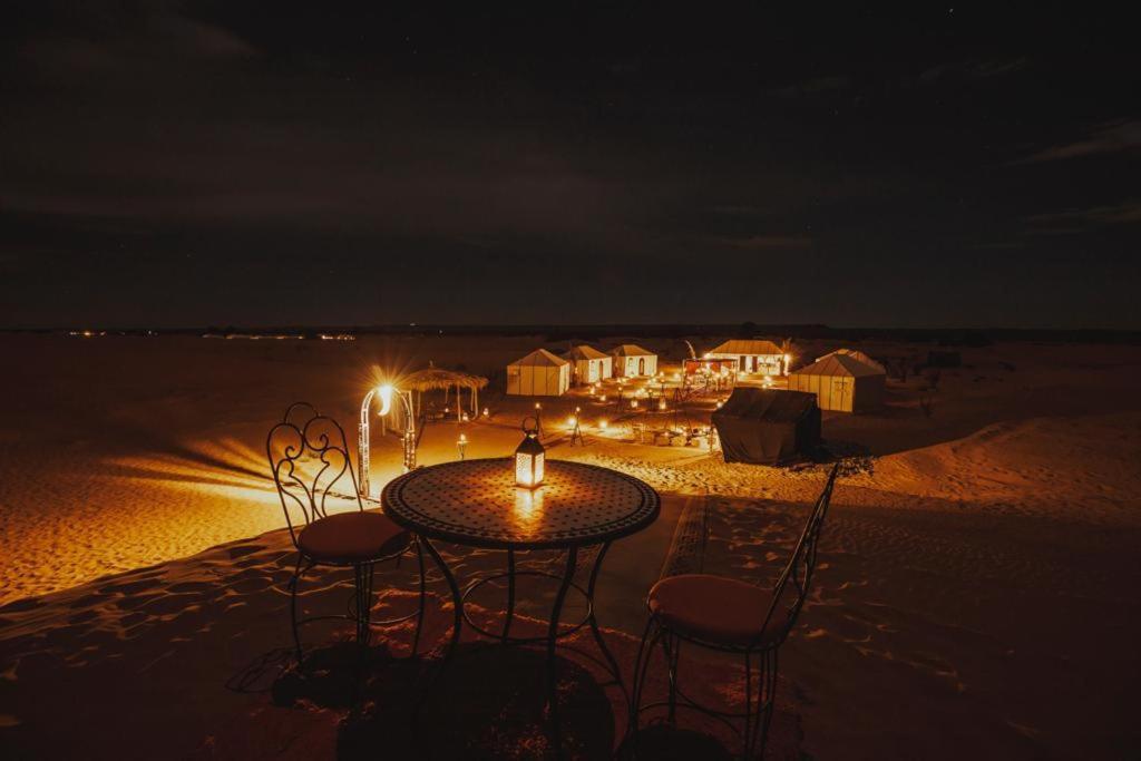 Merzouga Luxury Camp Buitenkant foto